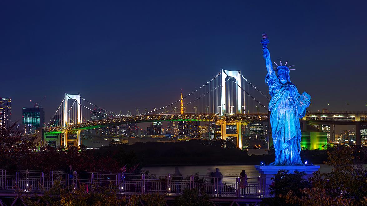 Tokyo Bay night view with Statue of Liberty replica, New York activity